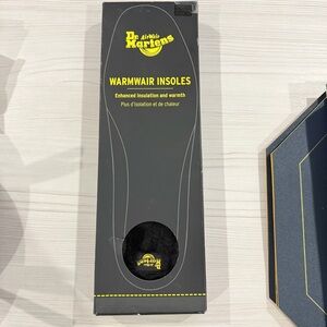 Dr. MARTENS Warmwair Insoles Comfort Plush Insulated Black Size M7 W8 *flawedbox